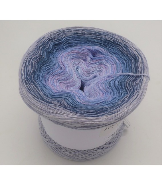 Impressionen Nr. 3 (Impressions No. 3) - 4 ply gradient yarn - image 4