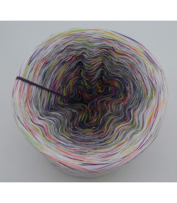 Spiel der Farben V05 (Game of colors) - 4 ply gradient yarn - image 5