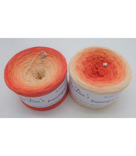 Zuckermelone (musk melon) - 4 ply gradient yarn - image 1