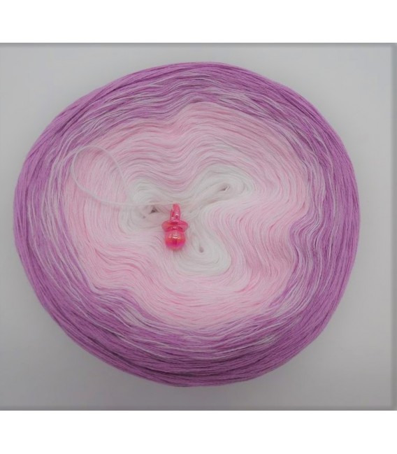 Zarte Rosenknospe (Delicate rosebud) - 3 ply gradient yarn - image 3