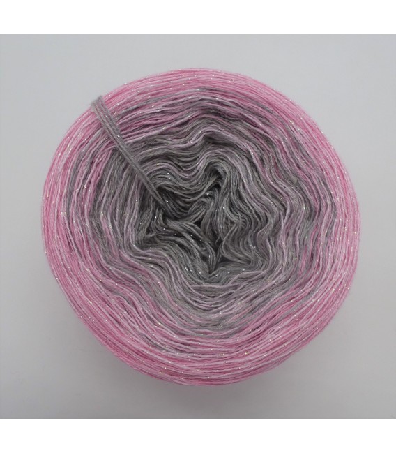 Sternchen der Freude (Asterisk of joy) - 4 ply gradient yarn - image 2