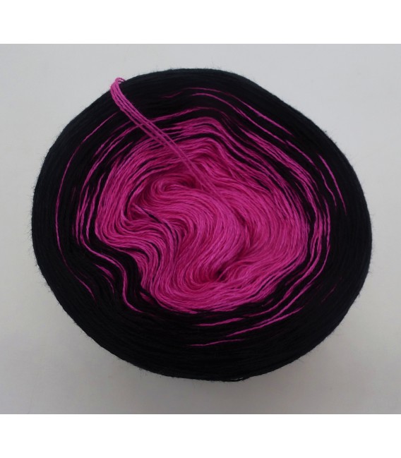 Sternchen der Sinnlichkeit (Asterisk of sensuality) - 4 ply gradient yarn - image 2