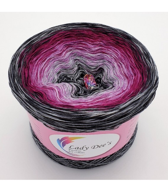 Hippie Lady - Laila - 4 ply gradient yarn - image 1