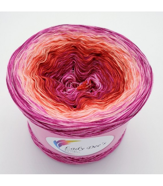 Hippie Lady - Lilly - 4 ply gradient yarn - image 1
