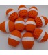 1kg High bulk acrylic yarn - Blood orange - 10 balls - image 1 ...