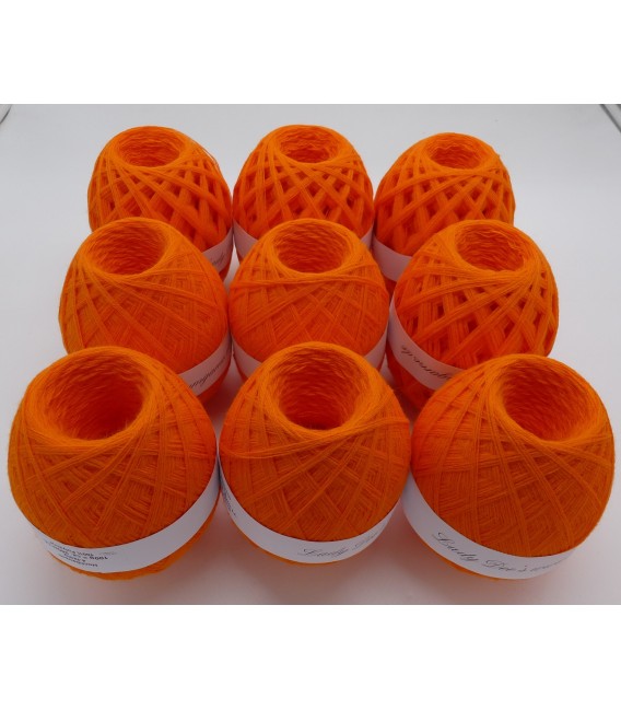 1kg Fil acrylique à fort volume - Orange sanguine - 10 pelotes - photo 6