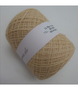wool-acrylic mixture - eggshell - 50g