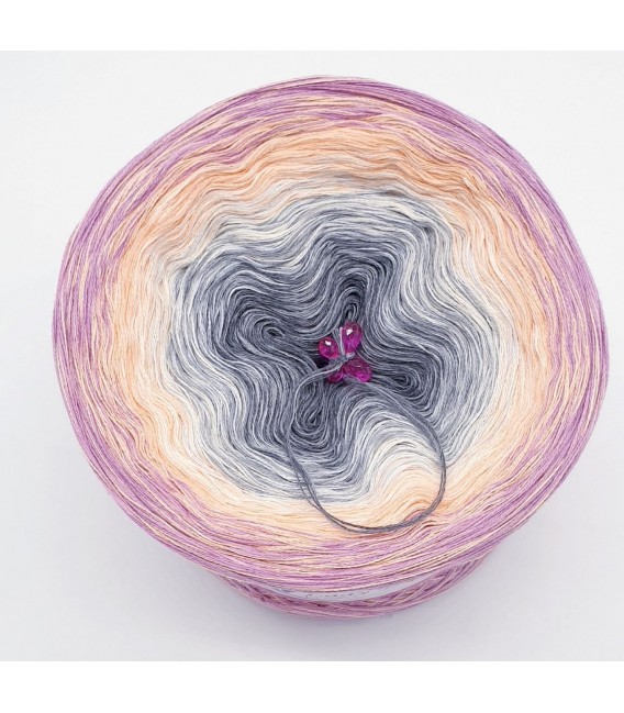 Traumstunde (Dream hour) - 4 ply gradient yarn - image 3