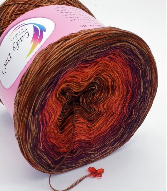 Hippie Lady - Audrey - 4 ply gradient yarn - image 3