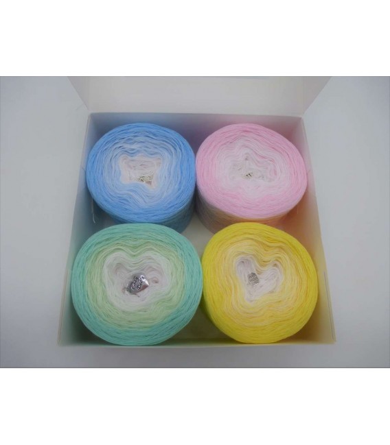 Bobbelini Box - 3 ply - of your choice