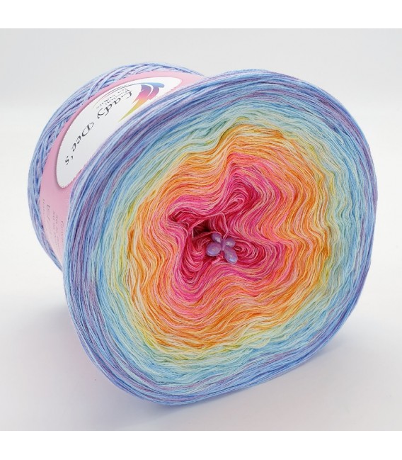 Happy Oase - 4 ply gradient yarn