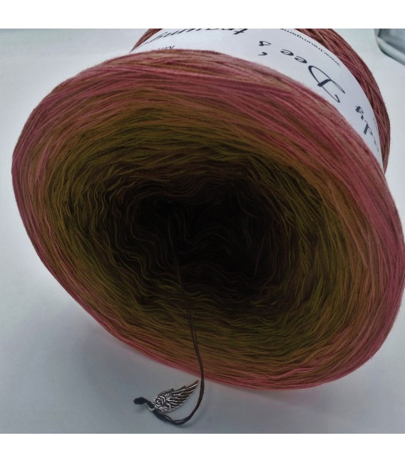 Märchen der Schönheit - 4 ply gradient yarn