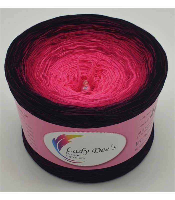 Mulberry 4PLY Polyester Gradient Yarn Cake