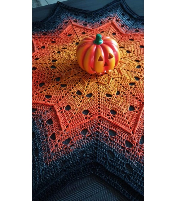 Memories - Схема вязания крючком - одеяло в виде звезды - на немецком языке