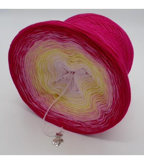 Vanilla Kiss - 4 ply gradient yarn - image 5