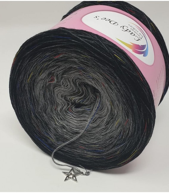 Fantasie - 4 ply gradient yarn