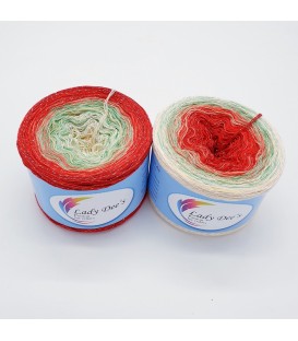 Merry Christmas 150g in a gift box - 4 ply gradient yarn