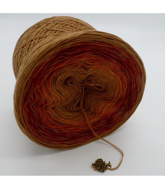 Oriental - 3 ply gradient yarn