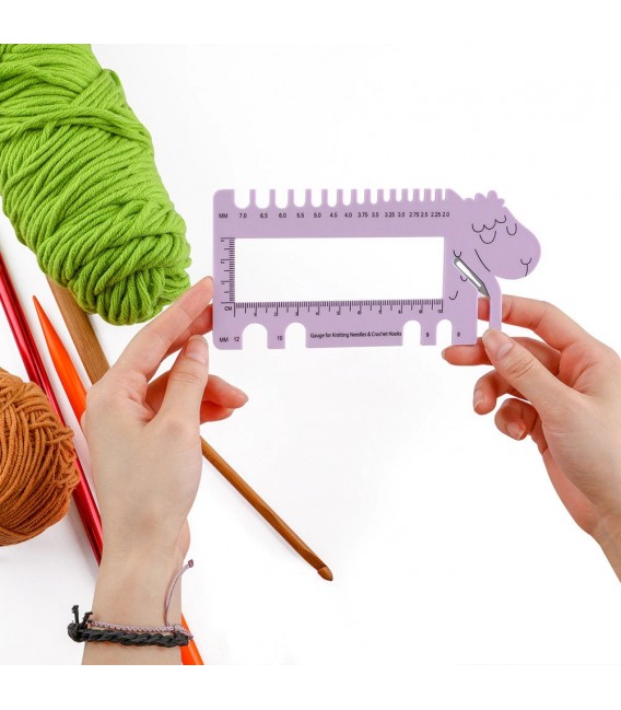 Multifunctional needle size for knitting and crochet needles