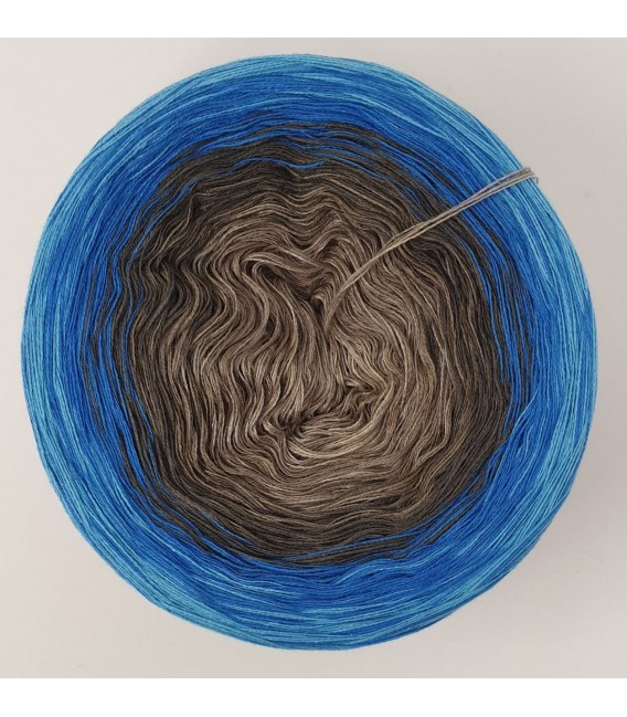 Good Frequencies - 4 ply gradient yarn