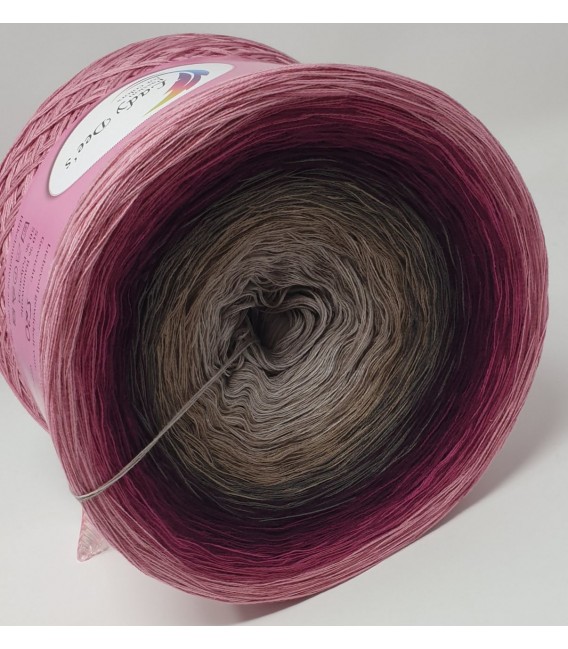 Augenblick - 4 ply gradient yarn