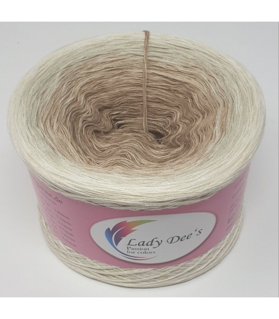 Milchkaffee - 4 ply gradient yarn