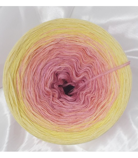 Oktober Bobbel 2024 - 4 ply gradient yarn