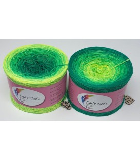 Mai Bobbel 2025 - 4 ply gradient yarn