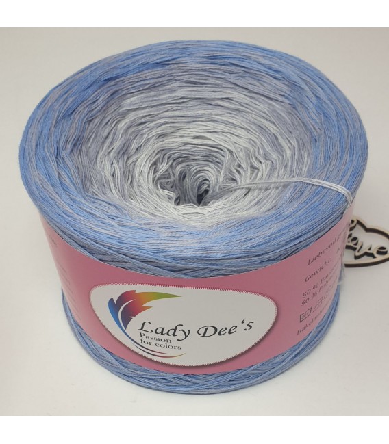 Juli Bobbel 2025 - 4 ply gradient yarn