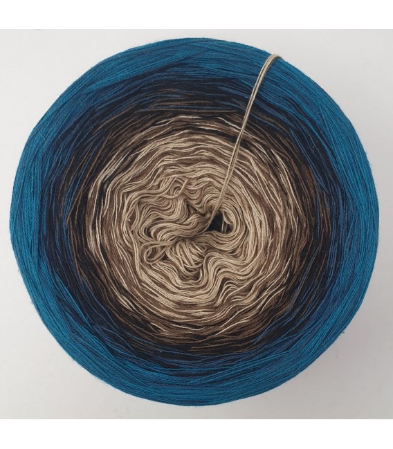 November Bobbel 2025 - 4 ply gradient yarn