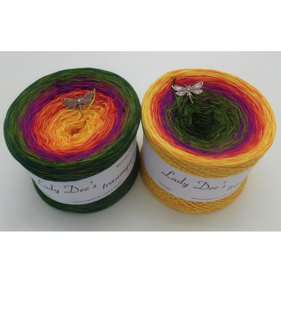 Exotischer Wald - 4 ply gradient yarn