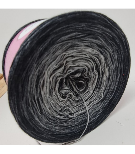 Februar Bobbel 2026 - 4 ply gradient yarn