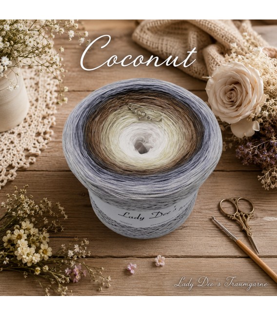 Coconut Gigantic Bobbel - 4 ply gradient yarn - image 1