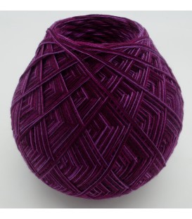 Lady Dee's Purpur ZauberEi - 4-ply yarn