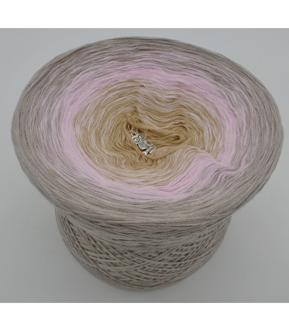 Sanfter Blick (gentle glance) - 4 ply gradient yarn - image 2