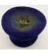 gradient yarn 4-ply Auge des Hurrikan - Royal outside ...
