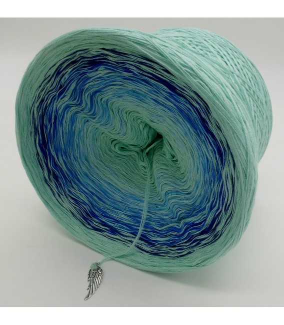 Kühle Quelle - Pistachio continuously (Cool source) - 4 ply gradient yarn - image 1
