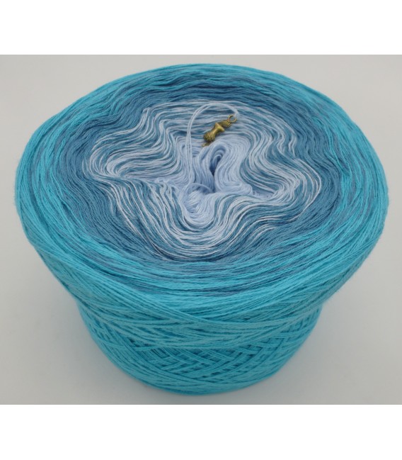 Blaue Lagune - 3 ply gradient yarn image 2