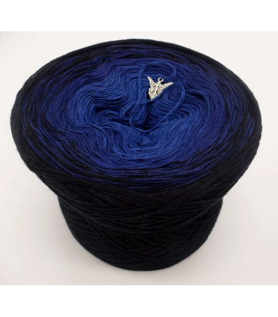 Blue Darkness - 3 ply gradient yarn image 2