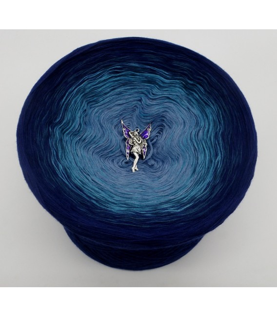 Blauer Engel (Blue Angel) - 4 ply gradient yarn - image 3