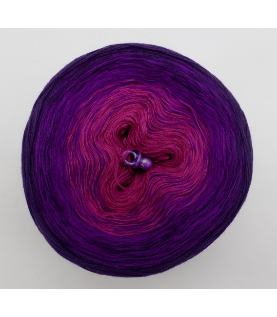Secrets - 3 ply gradient yarn image 3