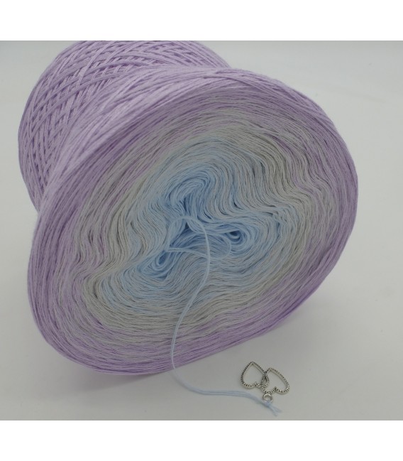 Zartes Glück - 3 ply gradient yarn image 4