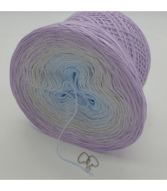 Zartes Glück - 3 ply gradient yarn image 5
