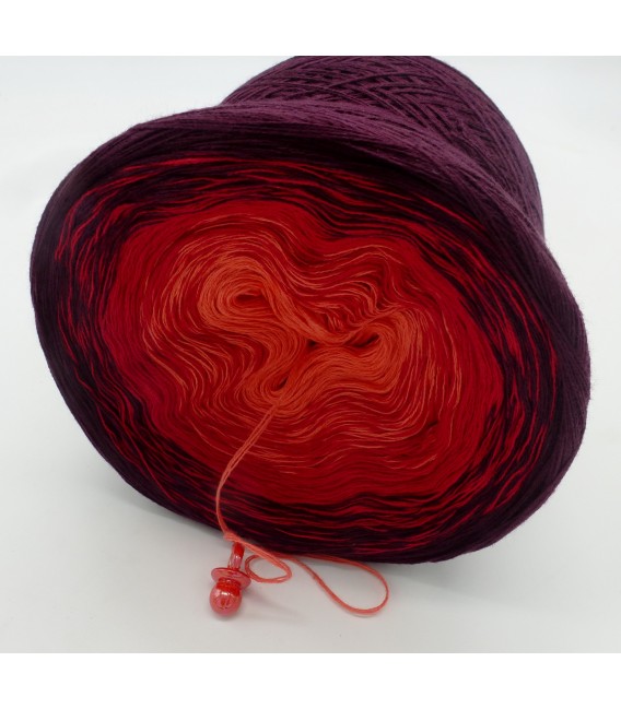 Bloody Mary - 3 ply gradient yarn image 5