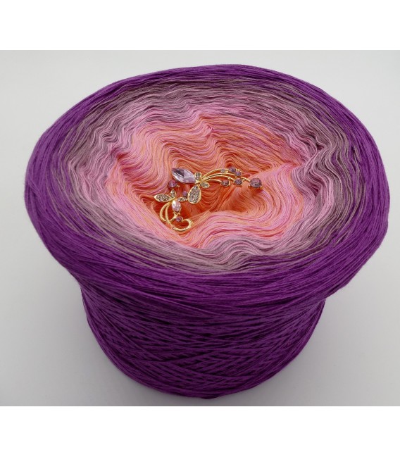 Seelenblüte (soul bloom) - 4 ply gradient yarn - image 2