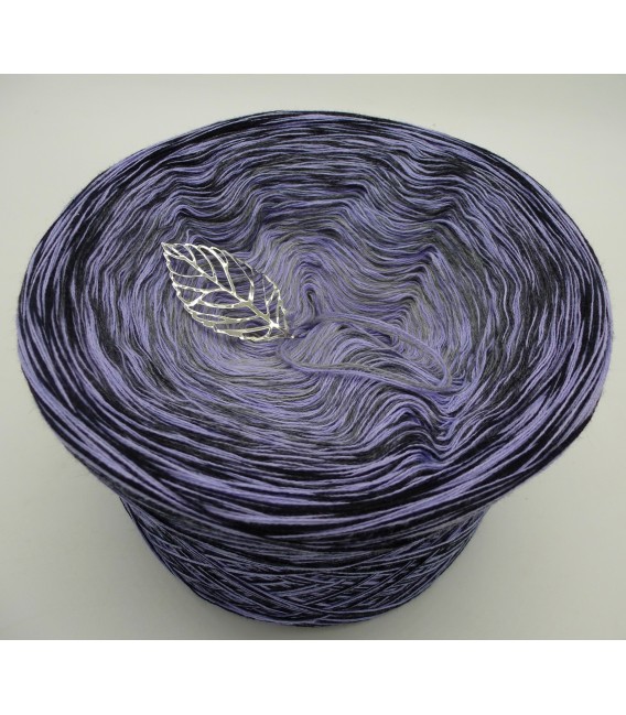 Lust auf Krokus (lust on crocus) - 4 ply gradient yarn - image 1