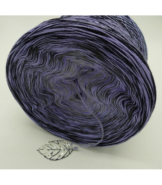 Lust auf Krokus (lust on crocus) - 4 ply gradient yarn - image 3