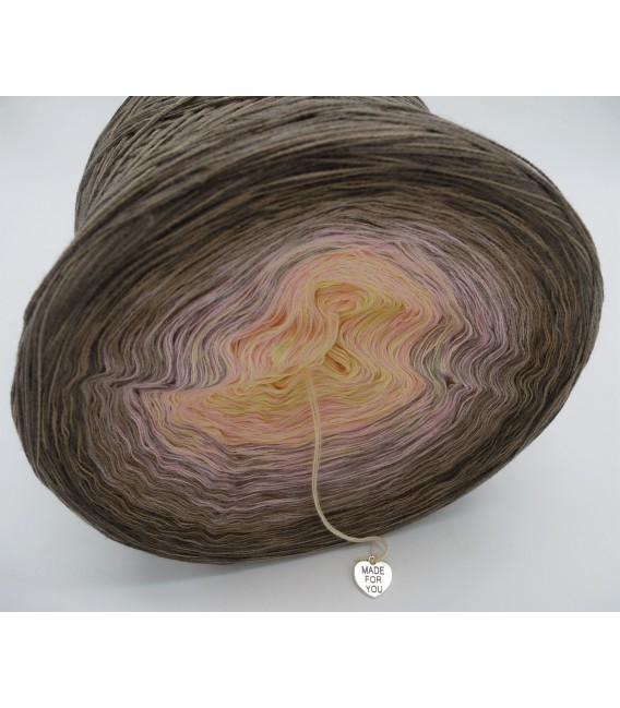 Zarte Liebe (Delicate love) - 4 ply gradient yarn - image 4