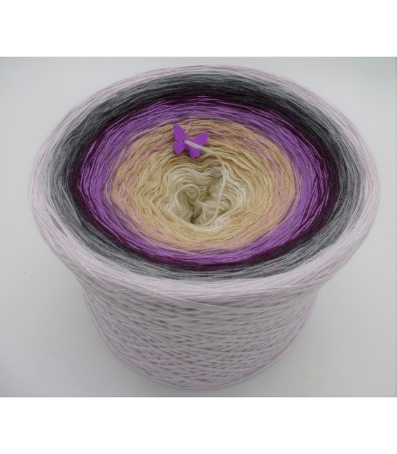 Träumerle (Dreamer) - 4 ply gradient yarn - image 1