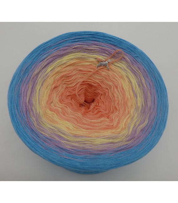 Girlie - 4 ply gradient yarn - image 3